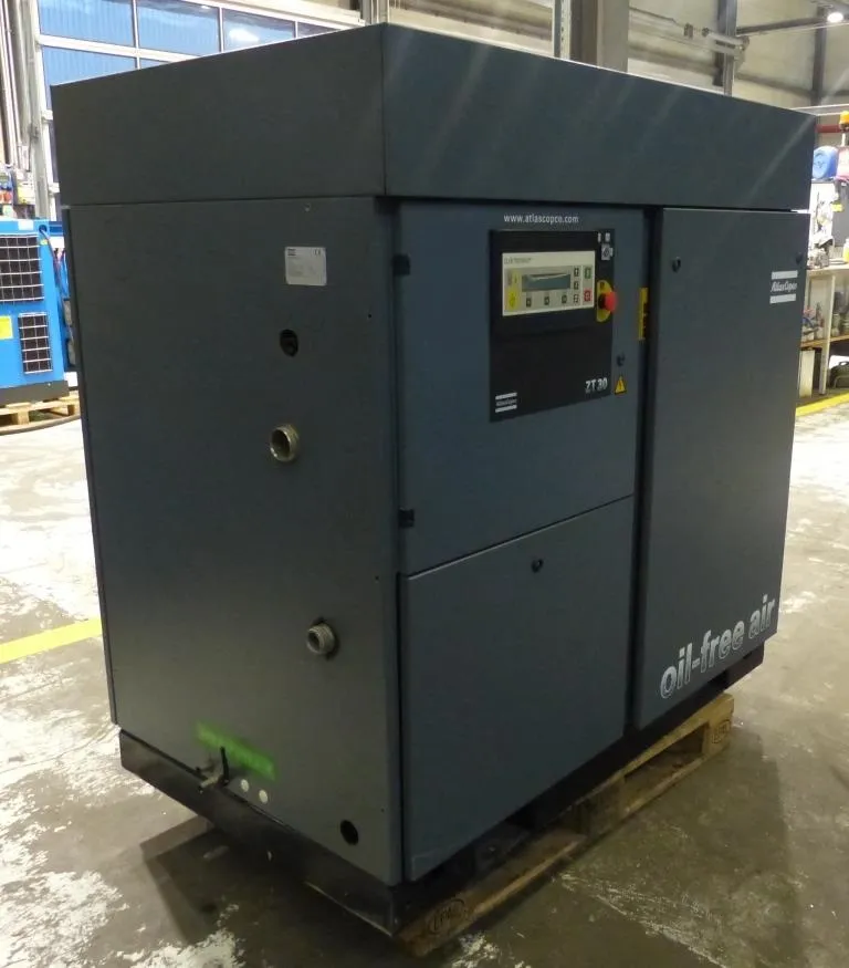 Atlas Copco ZT30 Безмасляный винтовой компрессор Б/У (Контрактный)
